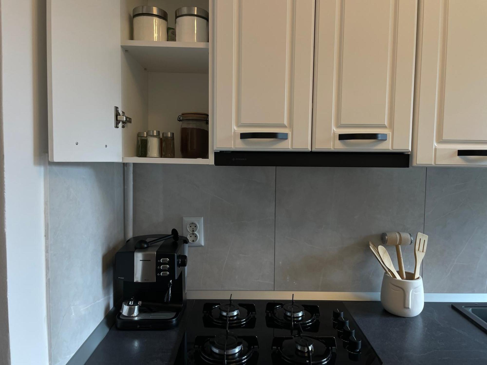 Apartment Cozy Sfanta Vineri *